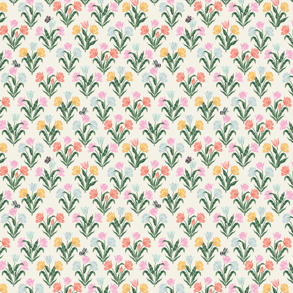 Curio: Tulips in White