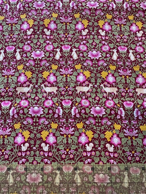 Cotton Shirting: Woodland Wallpaper in Raspberry