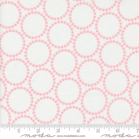 Tiny Christmas: Pearl Bracelets