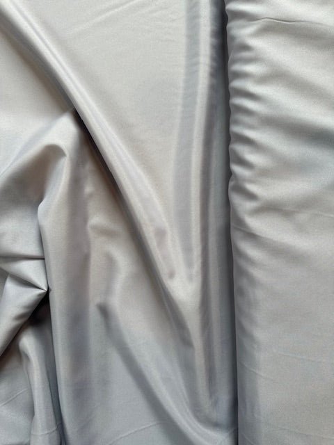 Polyester Pongee in Mauve