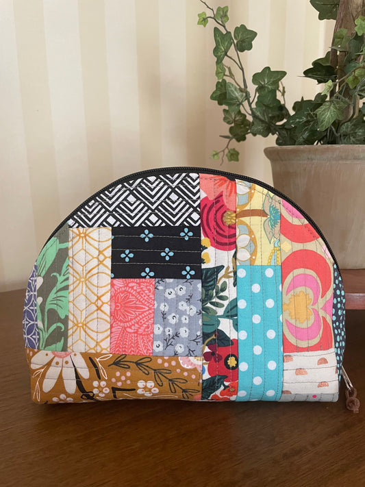 Quilt-As-You-Go Scrappy Zipper Pouch w/ Kam