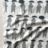 Koizumi in Light Canvas: Bears with Umbrellas