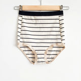 Sophie Hines: Median Knickers