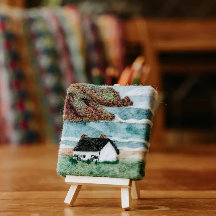 Paint with Wool: Mini Masterpiece Seashore Bothy Felting Kit