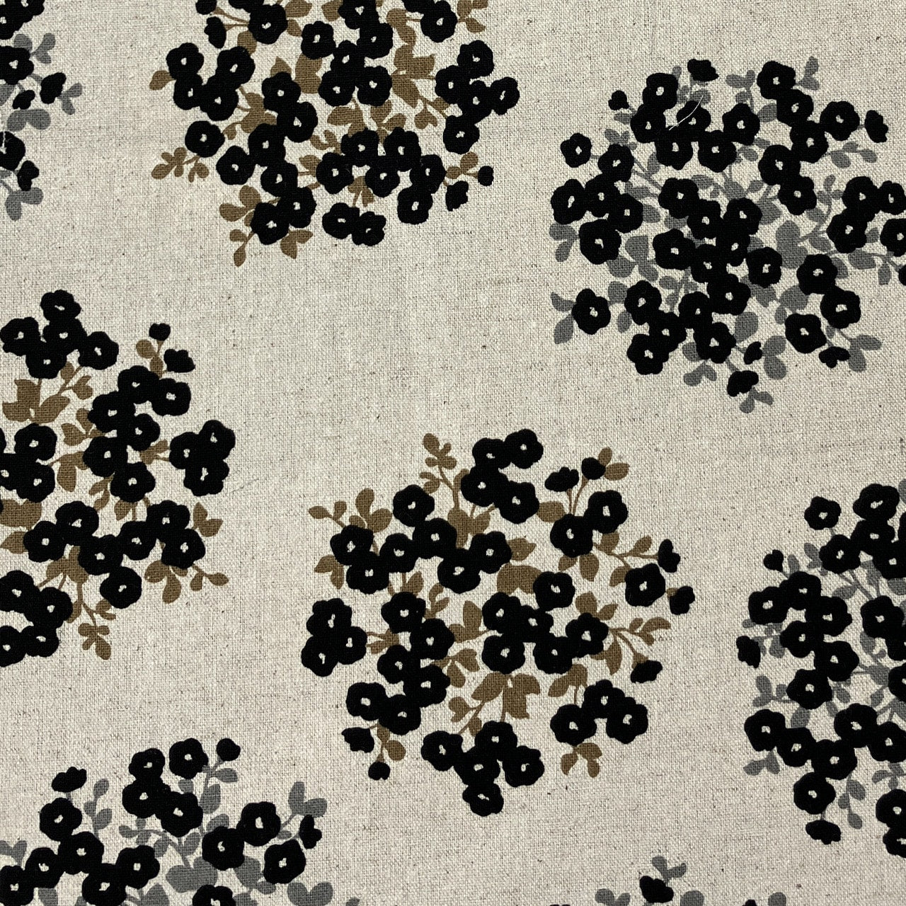Cotton Flax Prints: Bouquet in Natural