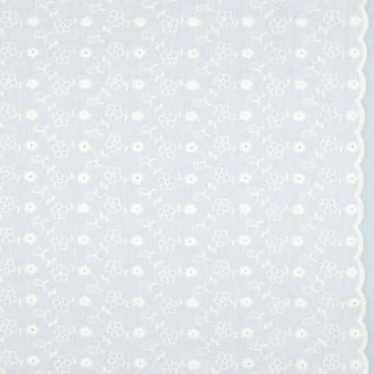 Embroidered Scallop Cotton: Ditsy Floral in White