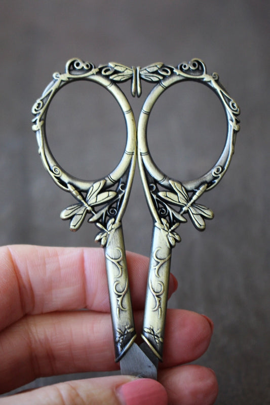 Dragonfly Scissors in Gold
