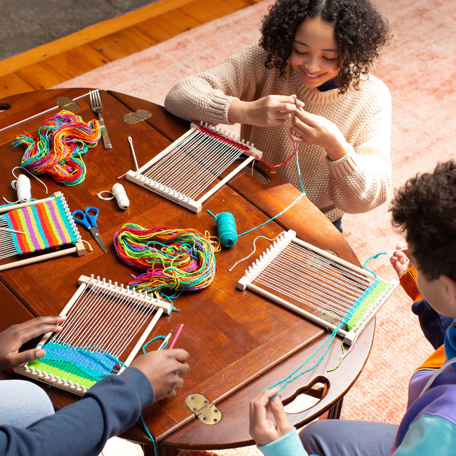 Friendly Loom: Peg Loom