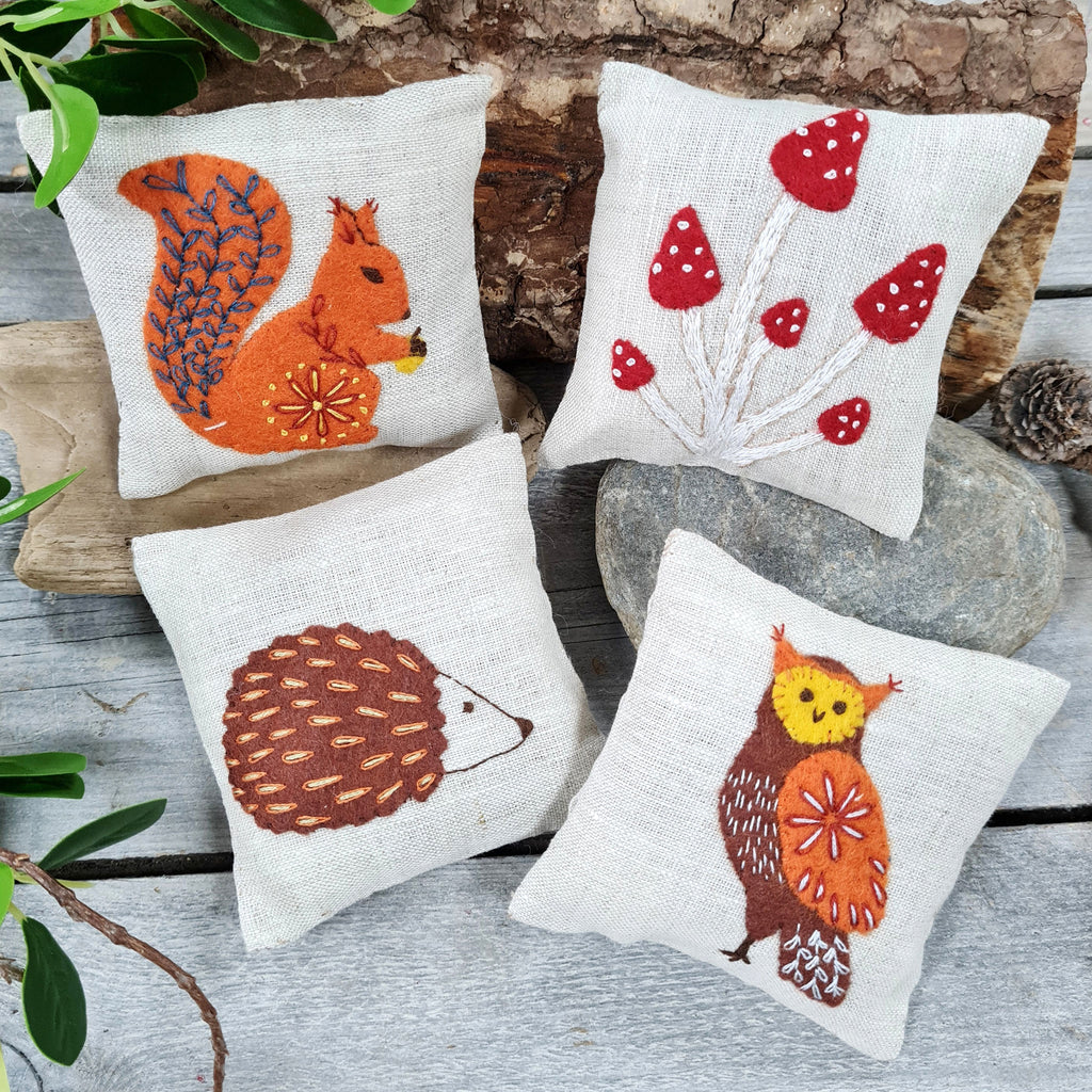 Linen Lavender Bags Embroidery Kit: Woodland