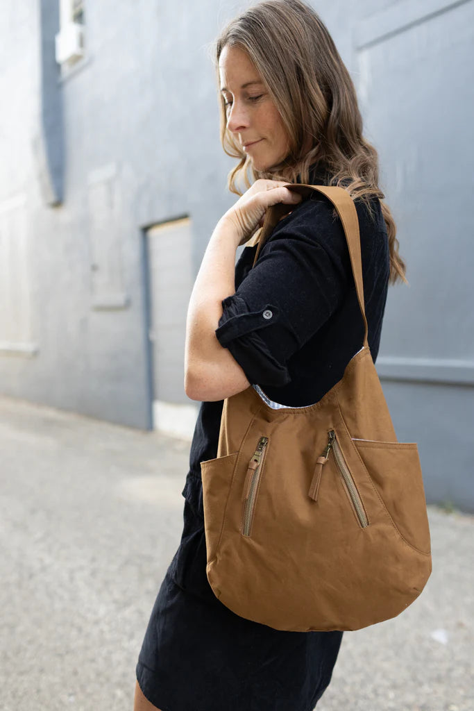 241 Tote