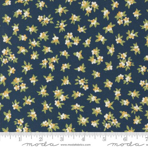 Chelsea Gardens: Tea Rose in Navy