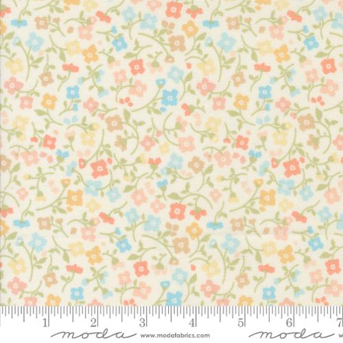 Dainty Meadow: Small Floral in Porcelain
