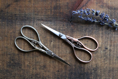 Floral Teardrop Scissors