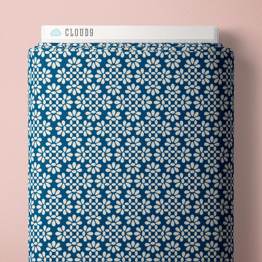 Garden Reverie: Eyelet in Blue