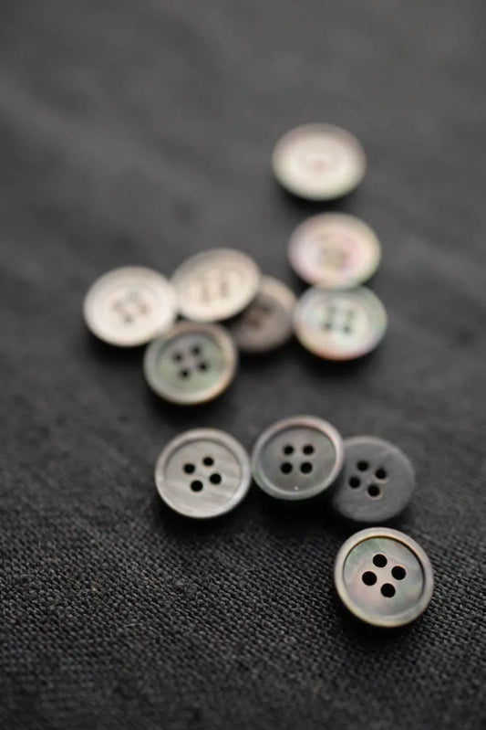 Pearly Lilac Buttons 11mm