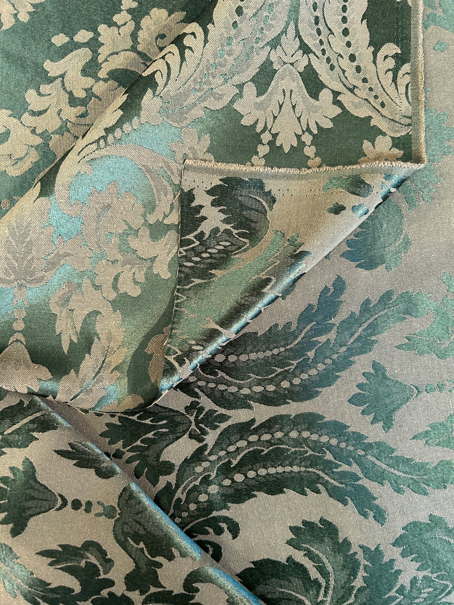 Lyons Damask in Hunter