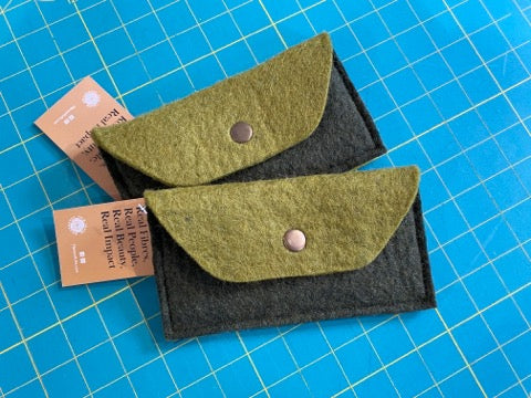 Fibres of Life: Snap and Go Felt Pouch