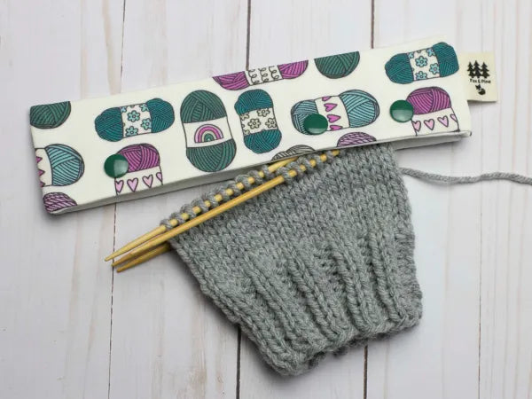 Knitting Critters Project Holders