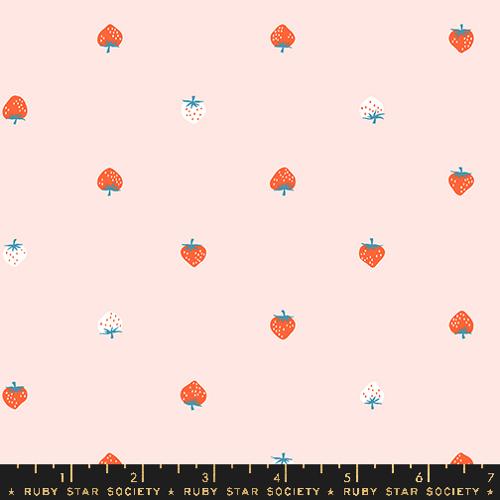 Strawberry: Lawn in Pale Pink