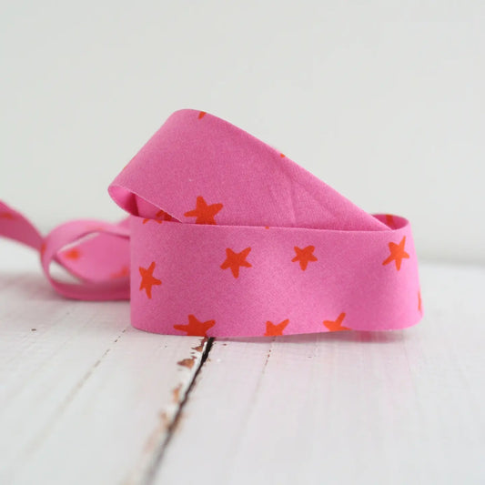 Starry Vivid Pink Bias Quilt Binding - Precut, 8 Yards