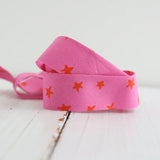 Starry Vivid Pink Bias Quilt Binding - Precut, 8 Yards