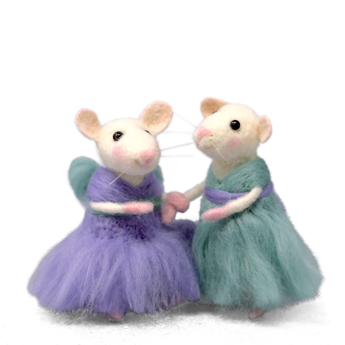 Poppy and Daisy Mice Needle Felting Kit