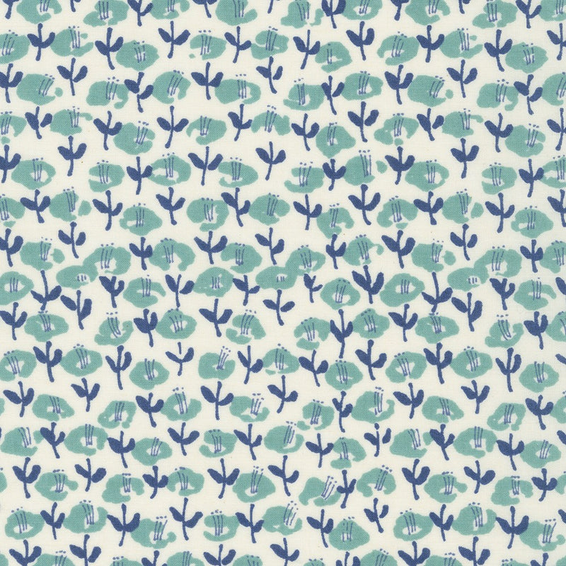 Le Midi Lawn: Small Flowers in Mint
