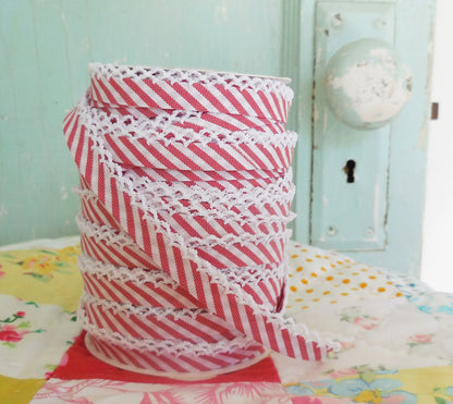 Crochet Edge Double Fold Bias Tape - Multiple Varieties