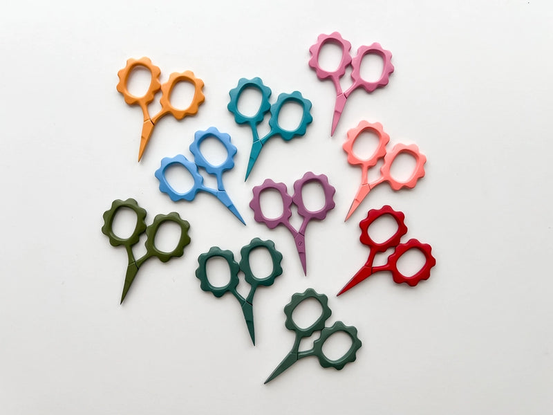 Small Flower Embroidery Scissors - Multiple Colors