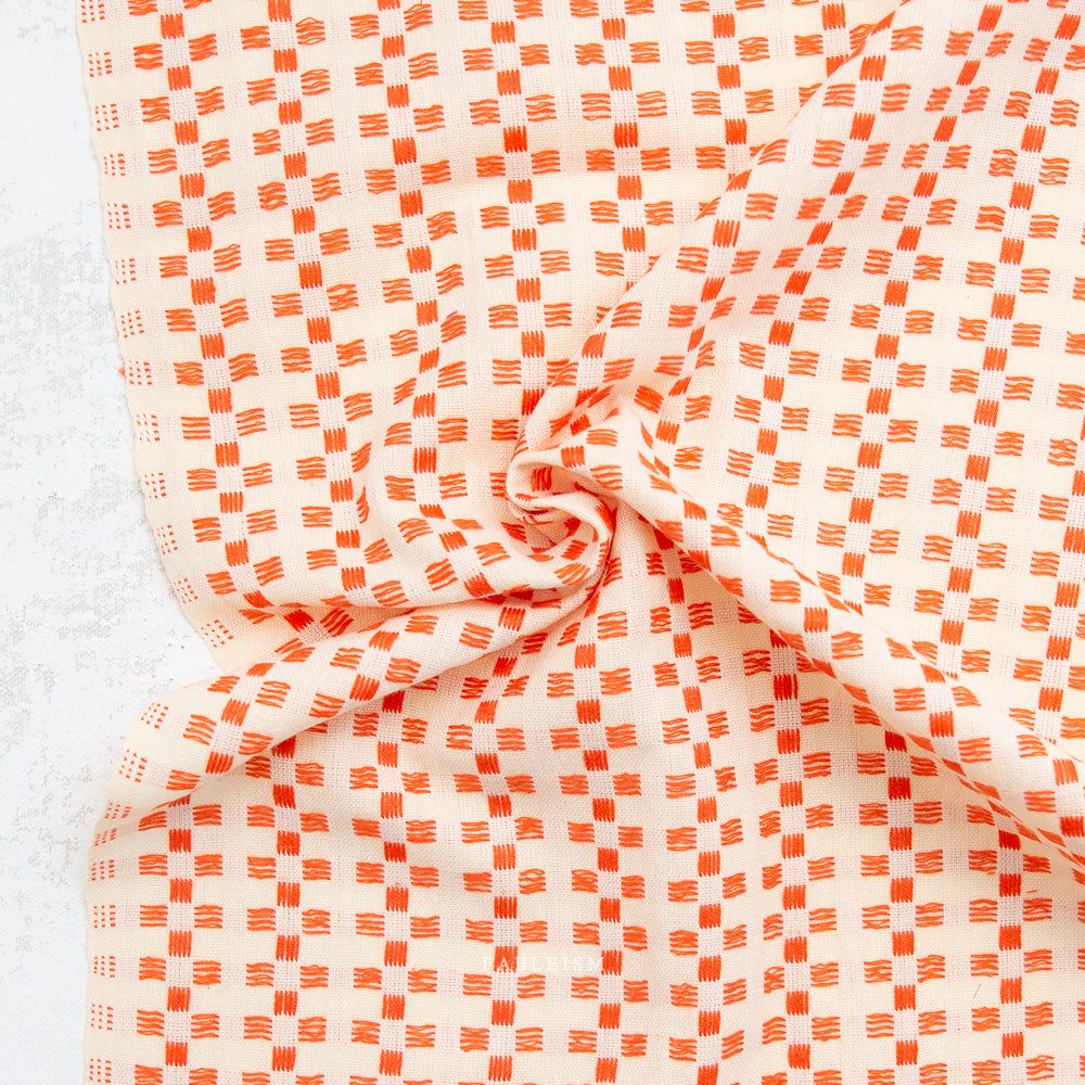 Fine and Dandy: Basket Weave in Picnic