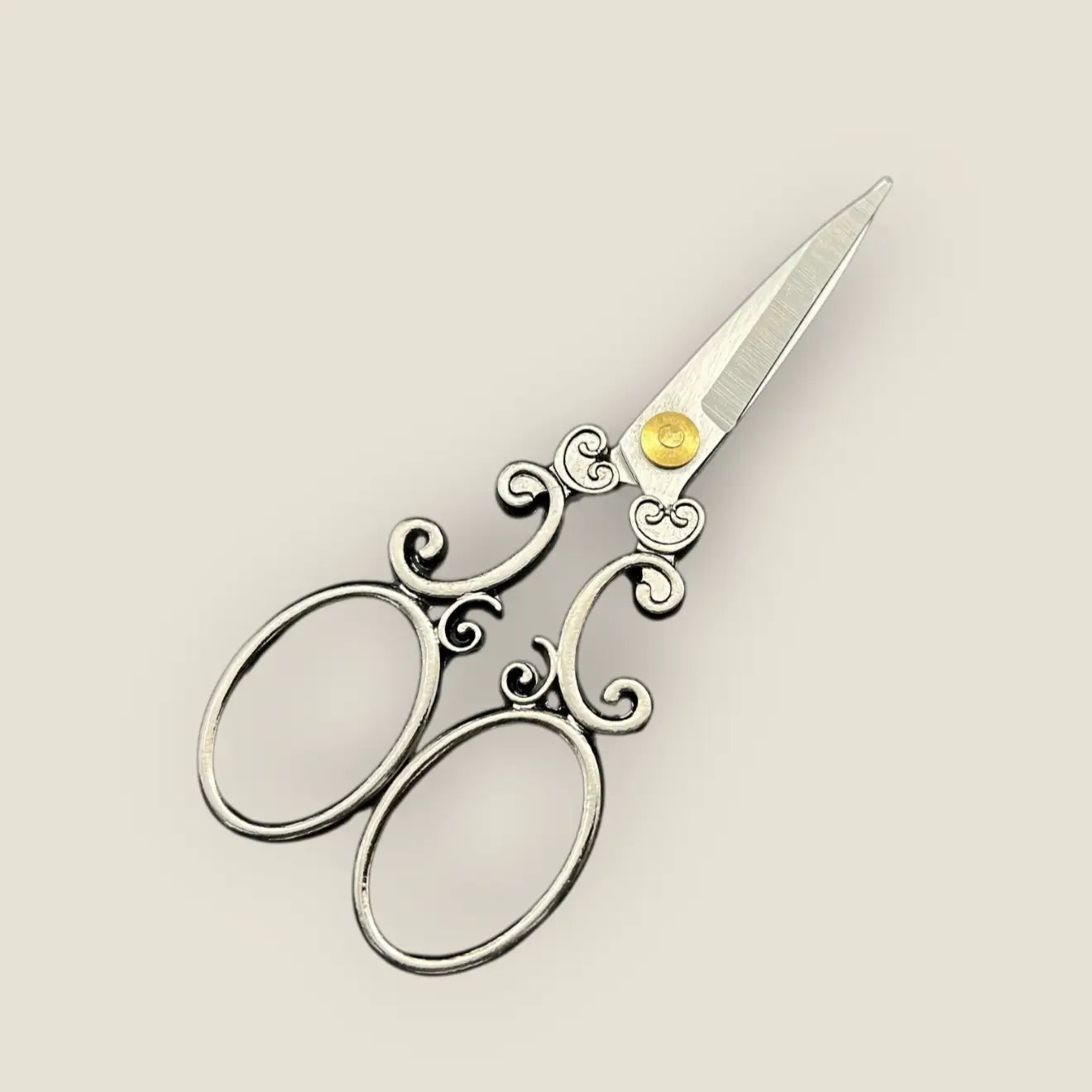 Arabesque Scissors