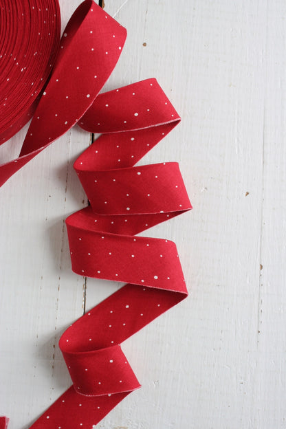 2.5 " Bias Quilt Binding: Precut, 8 Yards in Red Polka Dot