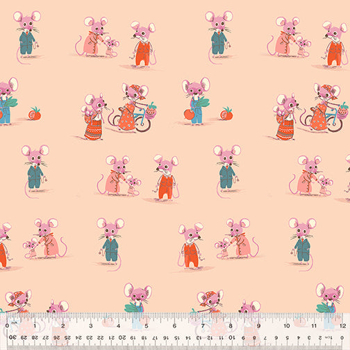 Country Mouse: Country Mouse in Peach