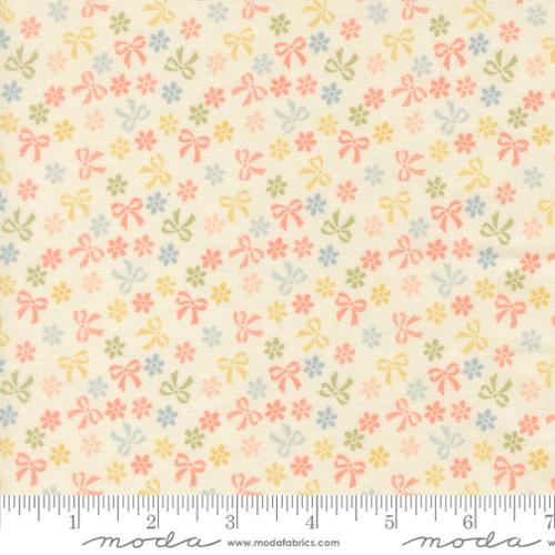 Moda Cuddle | Handmade Sweetness: Bows & Daisies in Porcelain