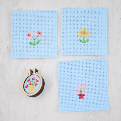 Bunch of Flowers Mini Hoop Cross Stitch Kit