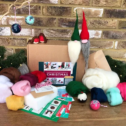 Christmas Needle Felting Bumper Kit
