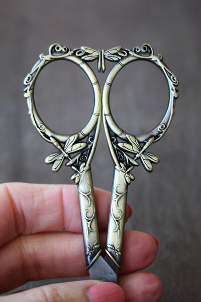 Dragonfly Scissors in Gold