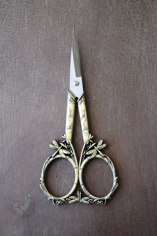Dragonfly Scissors in Gold