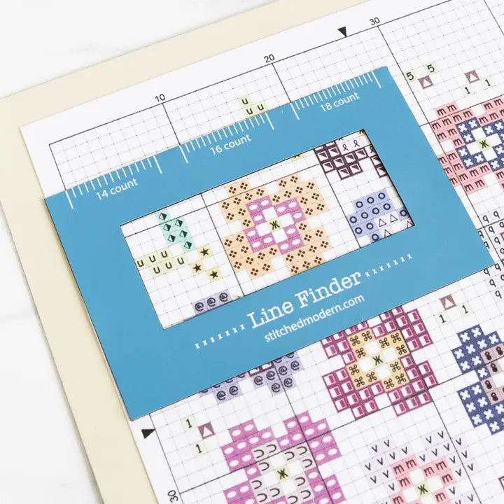 Magnetic Line Finder for Cross Stitch and Knitting Patterns