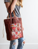 Firefly Tote w/ Kam