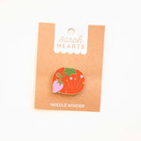 Sarah Hearts Labels: Needle Minder