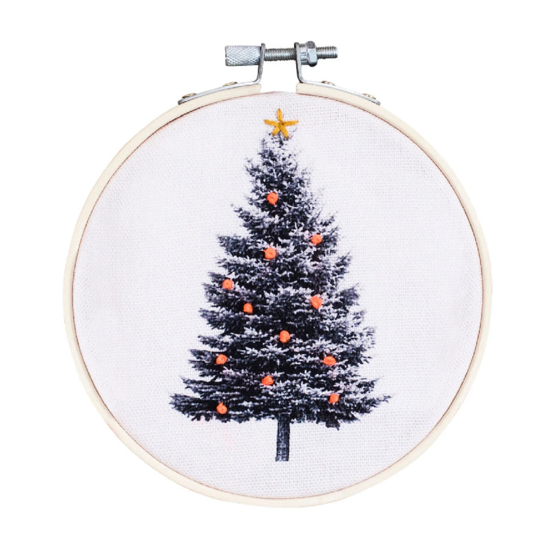 Christmas Tree Embroidery Kit - Oatmeal