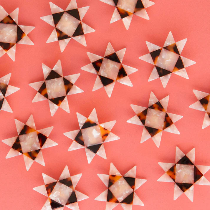 Sarah Hearts: Sawtooth Star Hair Clip