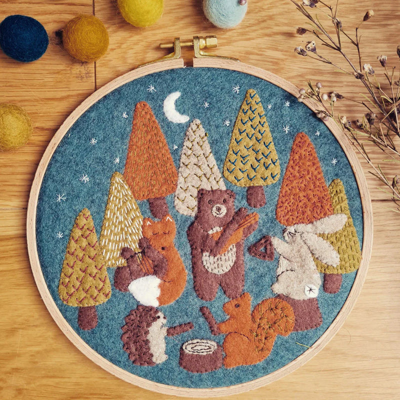 (Corinne Lapierre) Wool Mix Felt Craft Kits Folk Birds