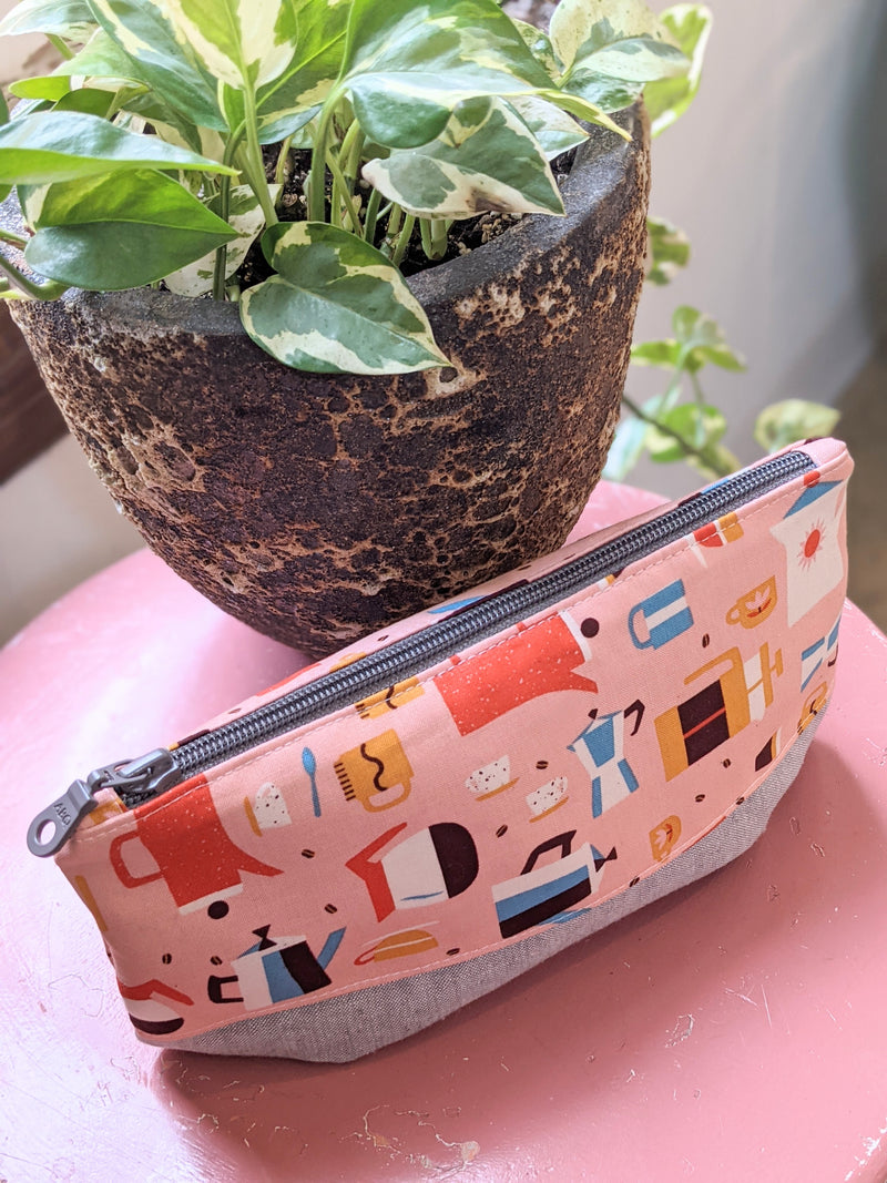 Sewing 102: Zipper Pouch