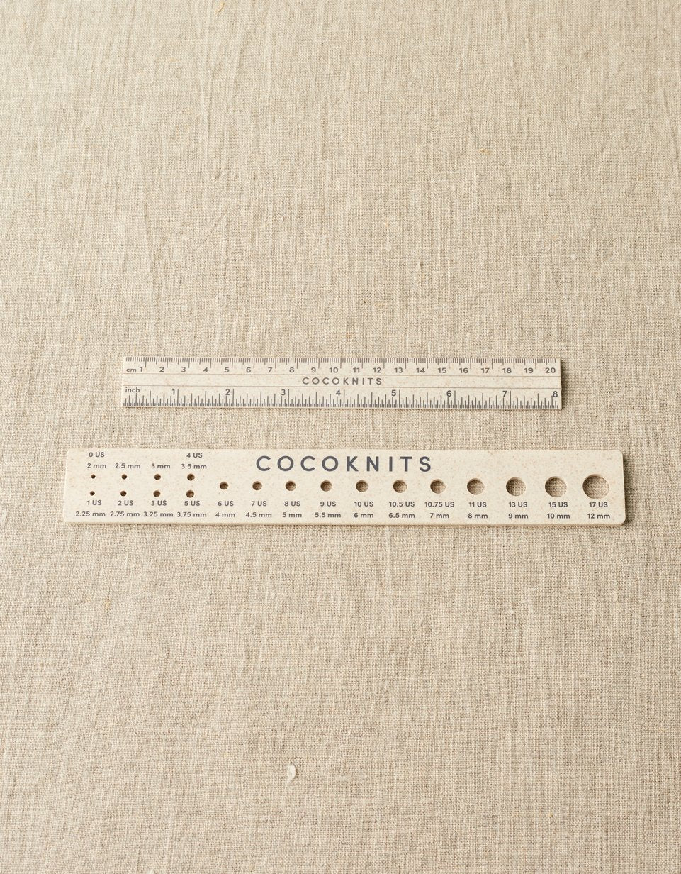 Hedgehog Knitting Needle Gauge